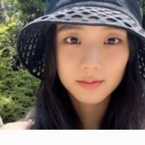 Dior Black and White Mesh Hat - Picture 8 of 8